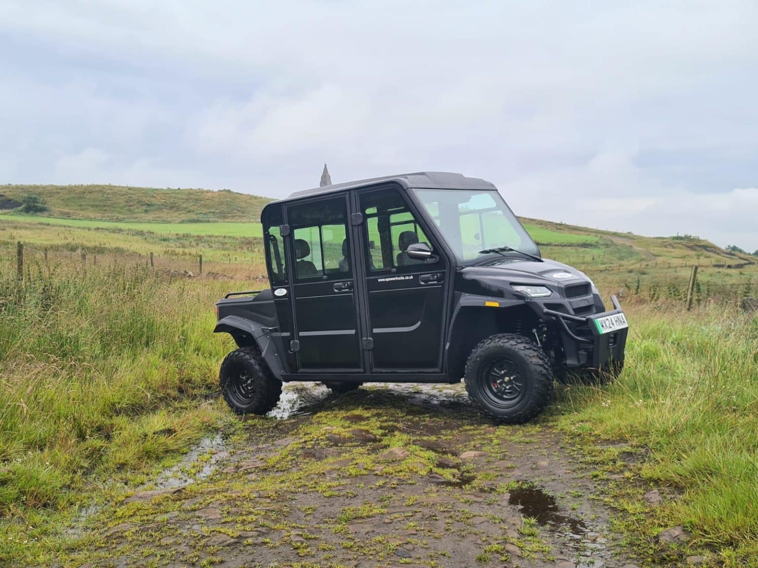 Electric 4×4 Utility Vehicle