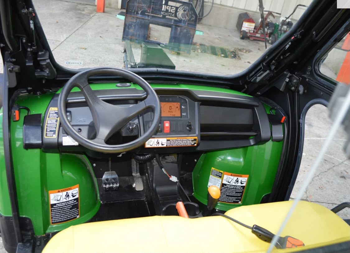 John Deere Gator XUV for snow plow - Image 6