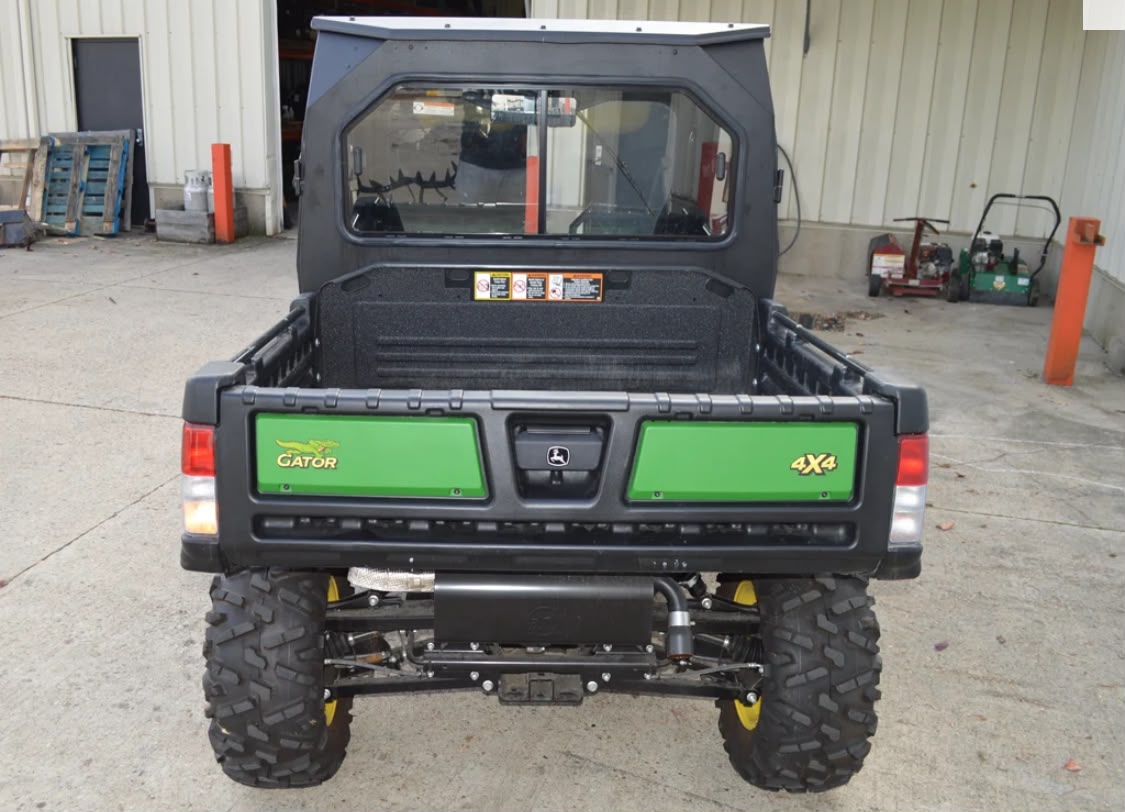 John Deere Gator XUV for snow plow - Image 7
